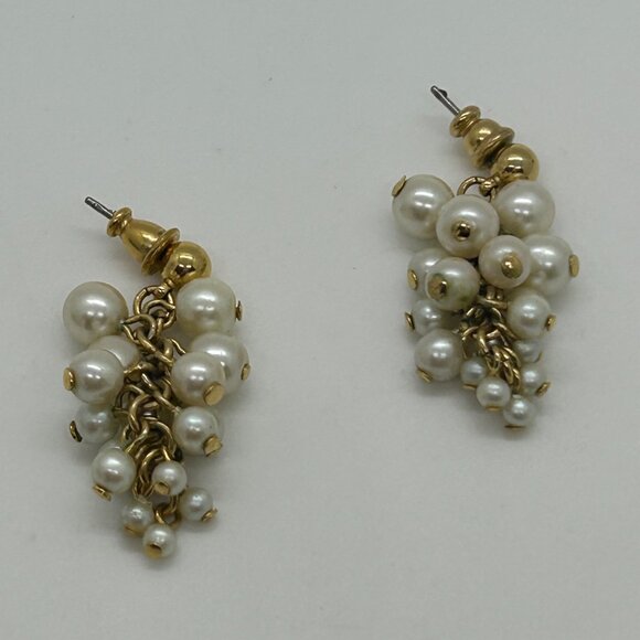 Vintage Faux Pearl Cluster Earrings Gold-Tone Dangle Wedding Prom Elegant - Picture 7 of 14